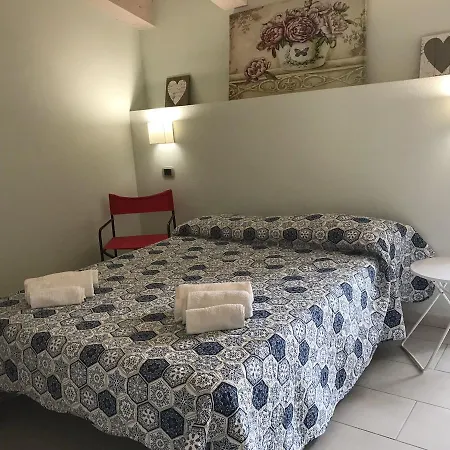 بيت للعطل Le Dimore Di Marina بوسا